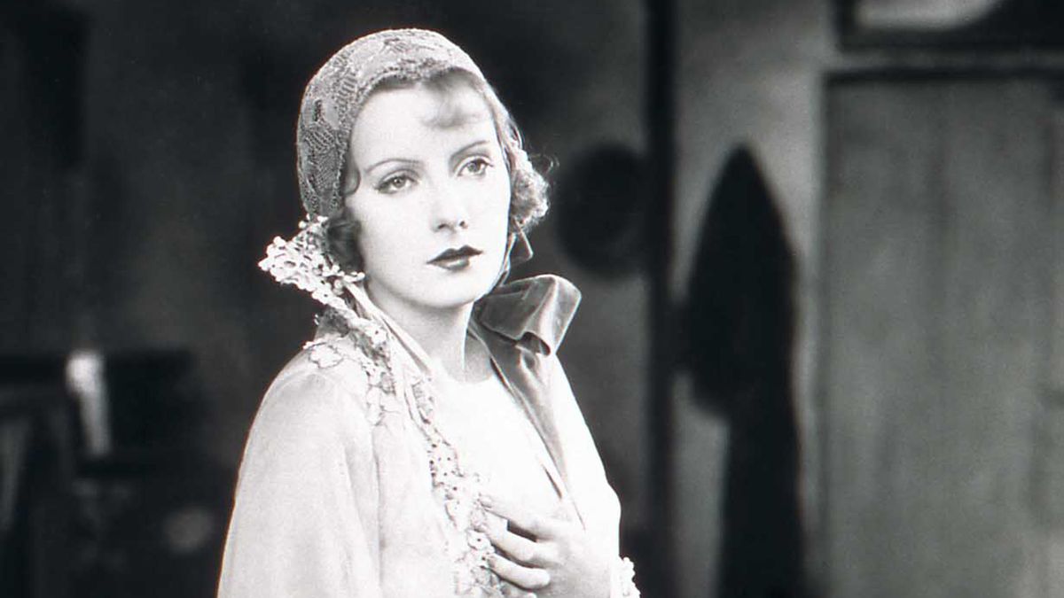 1920s Fashion History: The Iconic Women Who Defined It