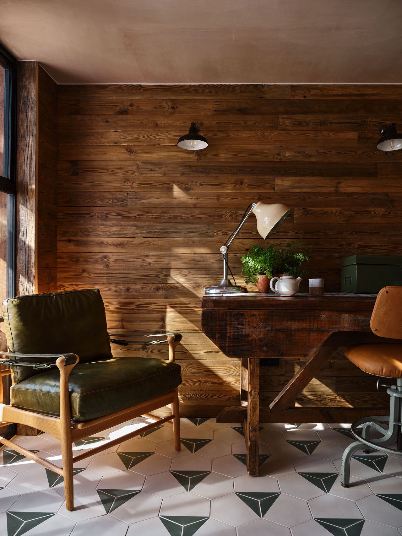 Redesigned 1950s home showcases smart tiles and Scandi style Redesigned 1950s home showcases smart tiles and Scandi style
