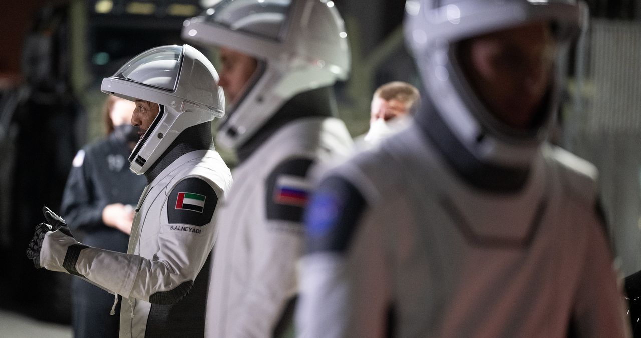 spacex crew-6