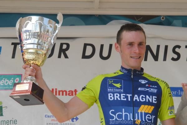 Florian Vachon gets a cup for his coup.