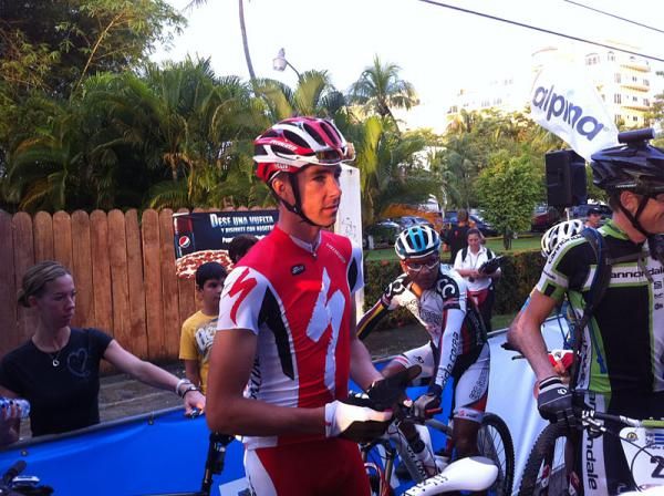 Todd Wells (Specialized) at the start
