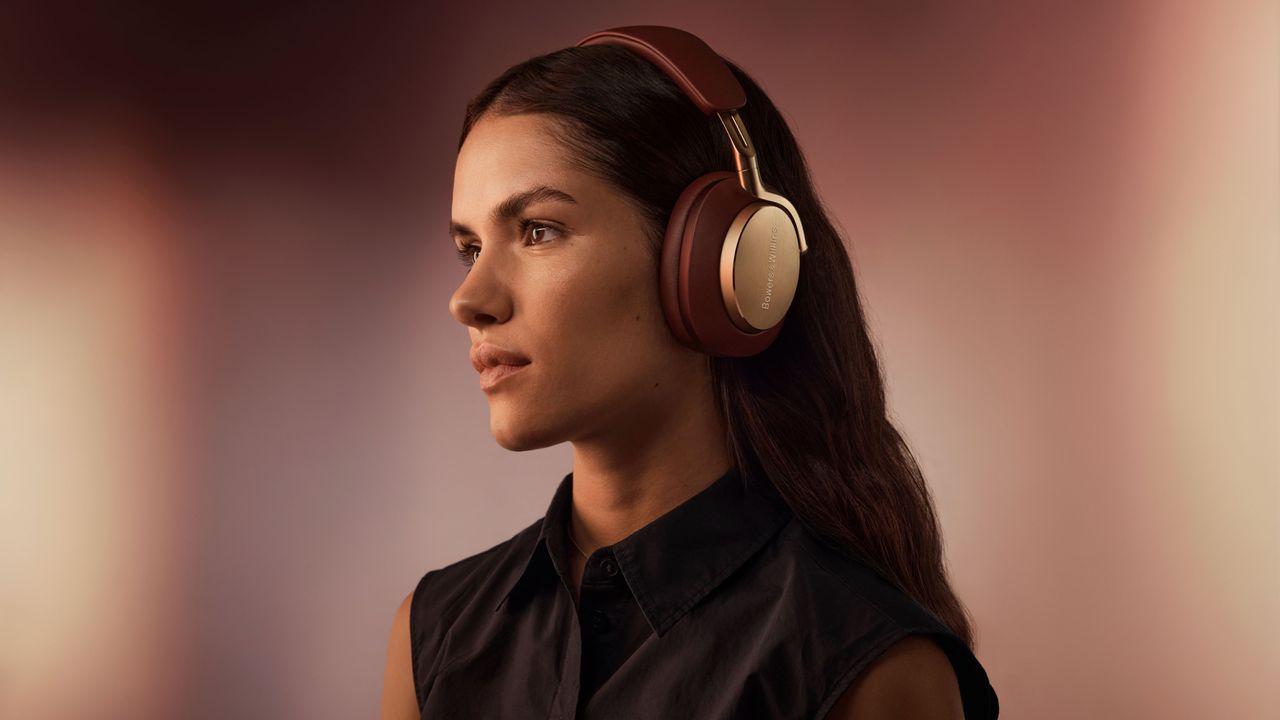 Bowers &amp; Wilkins headphones 