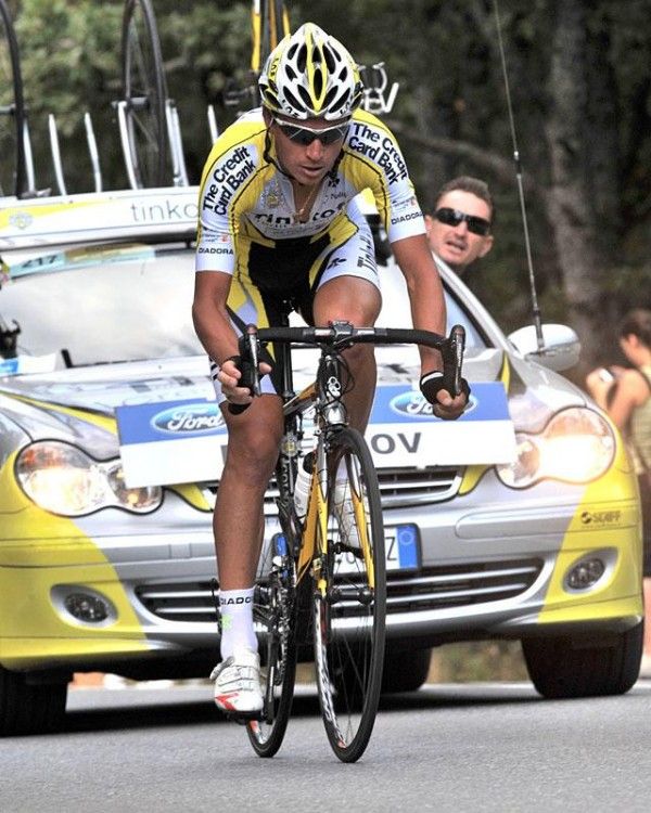 Evgeny Petrov (Tinkoff) set one of the fastest early times.