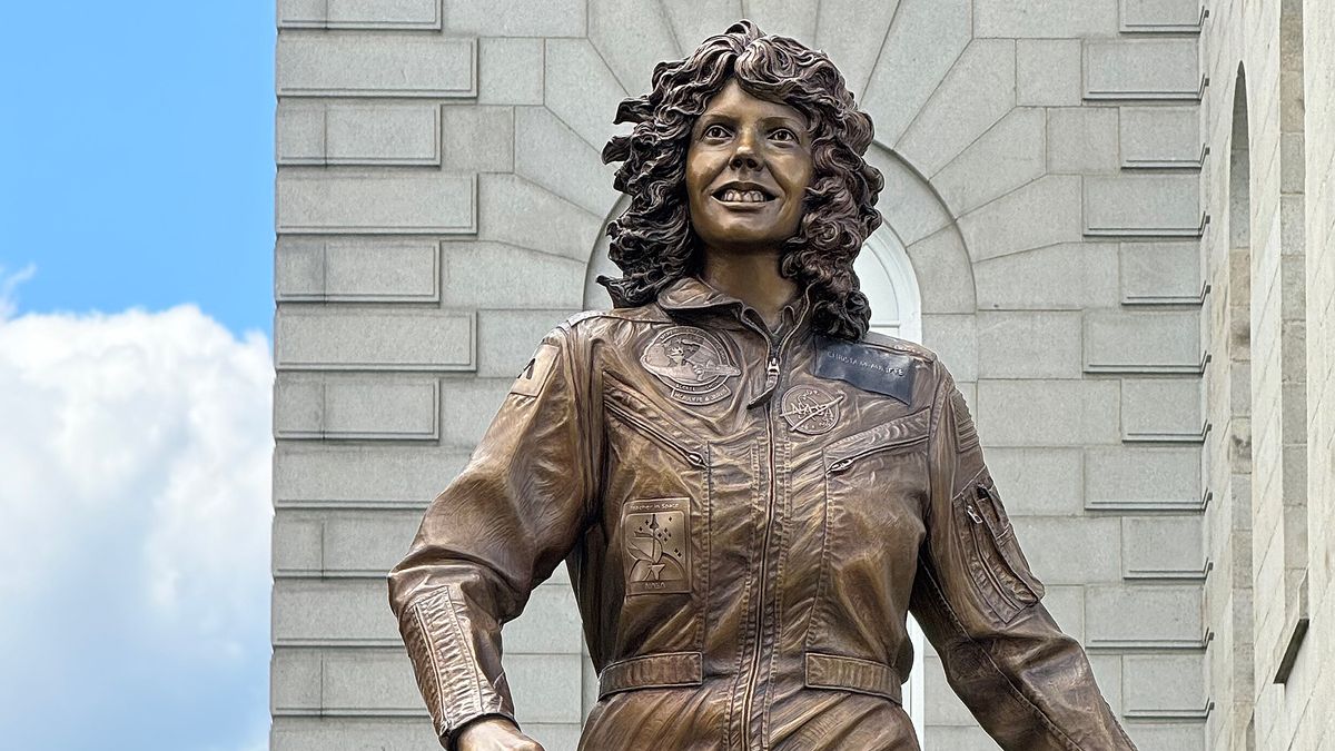 A statue of fallen &quot;Teacher in Space&quot; Christa McAuliffe is seen after its unveiling at the New Hampshire State House. 