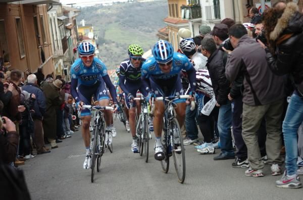 David Tanner gives it his all during stage 4 at Tirreno-Adriatico