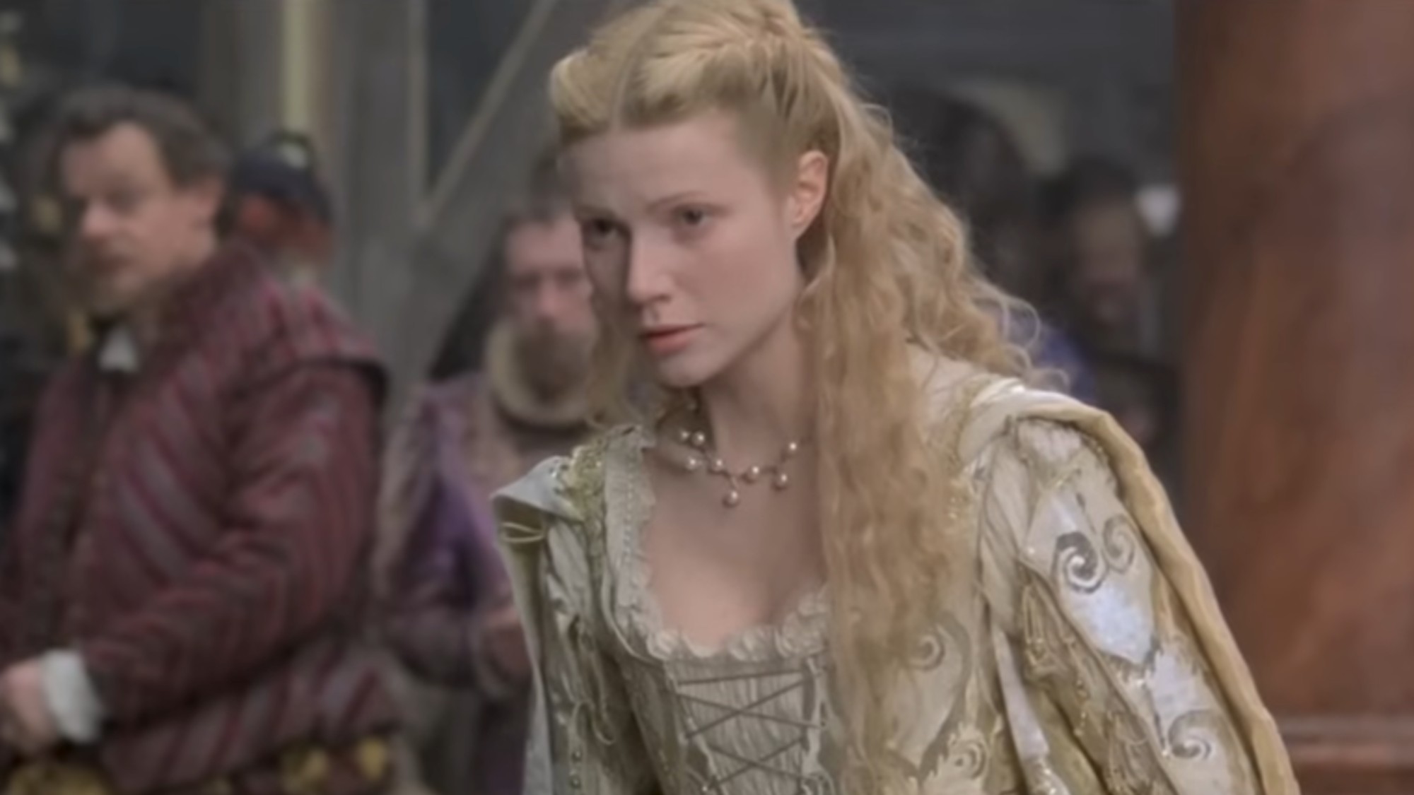 Gwyneth Paltrow in Elizabethan clothes in Shakespeare in Love