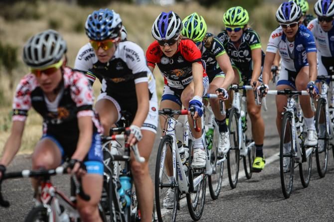 Marra Abbott (UnitedHealthcare) sits safely in the bunch