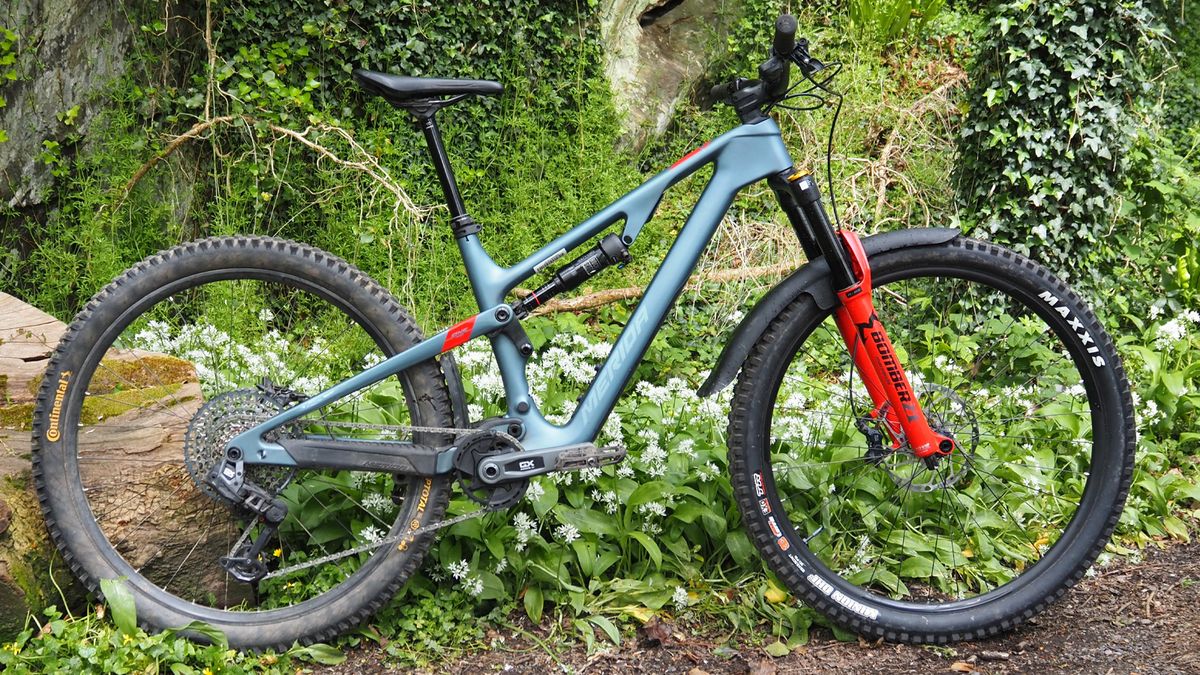 A customized Merida One-Forty 6000 mountain bike