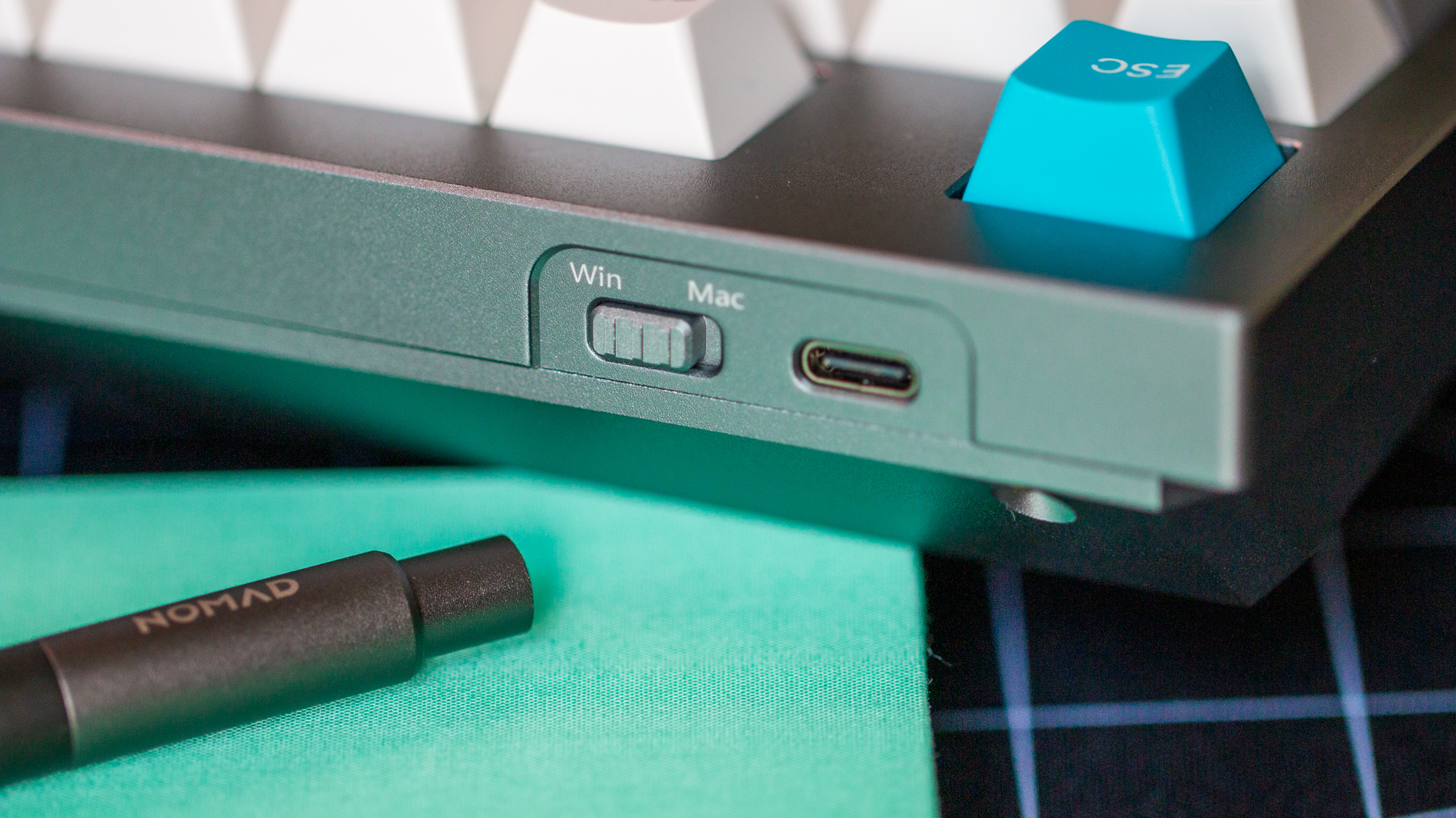 Keychron Q5 close-up on switch and USB-C port