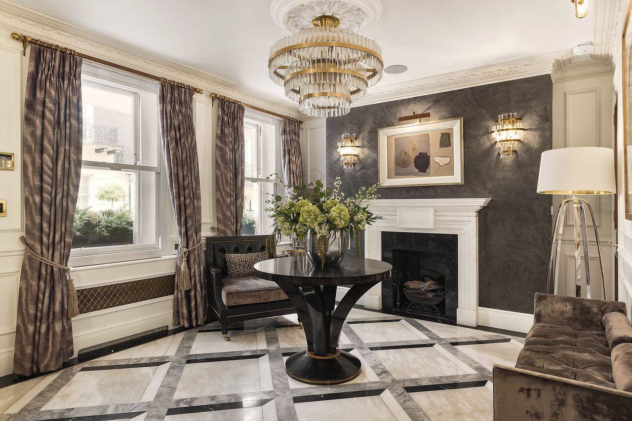 14 Half Moon Street in London - home of Oscar Wilde
