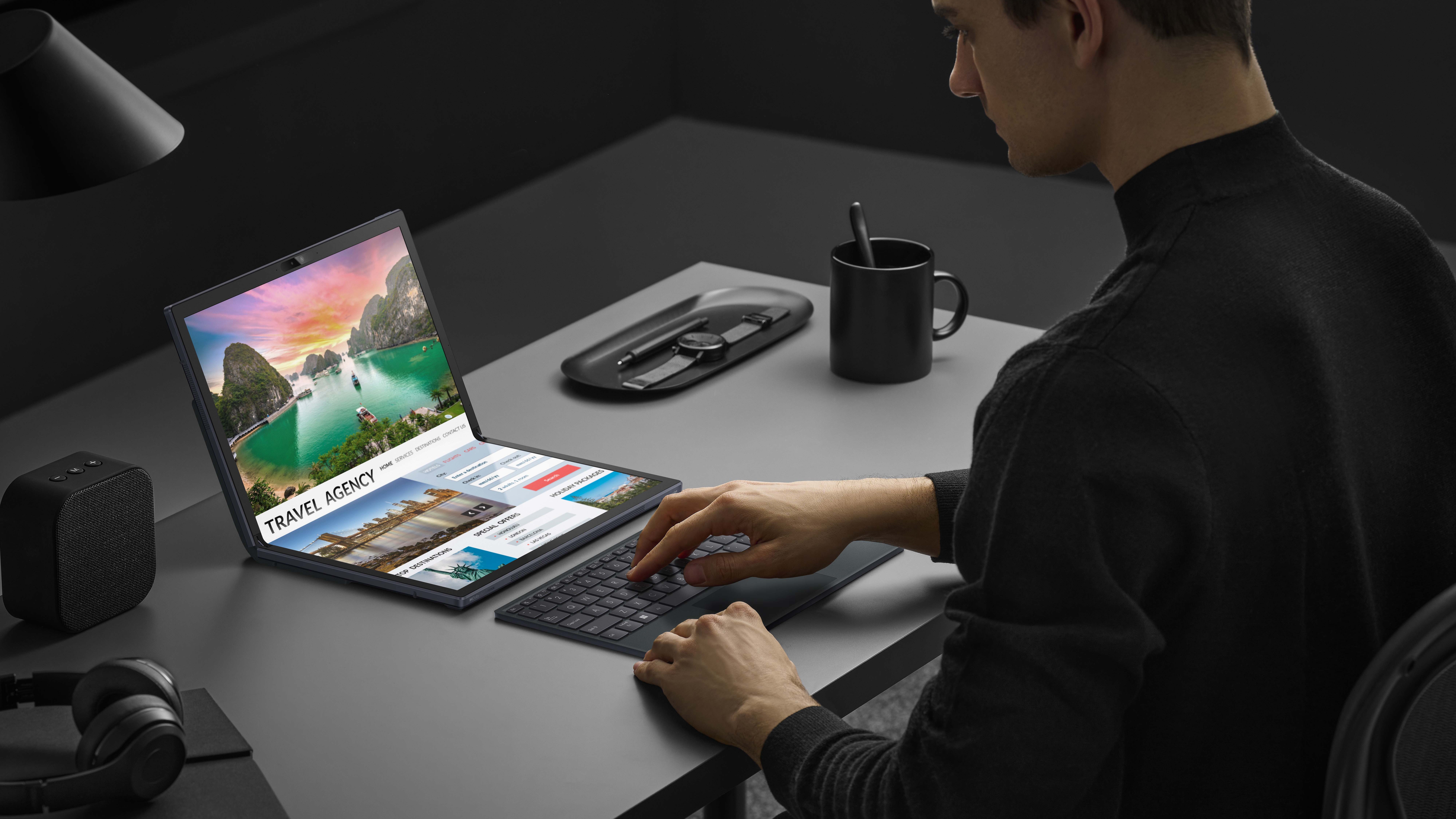 Apple is reportedly working on a foldable screen laptop -  news