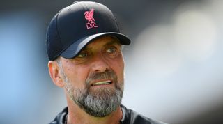 Liverpool manager Jürgen Klopp watches on