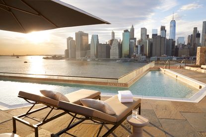  L-shaped infinity plunge pool at Hotel Brooklyn Bridge