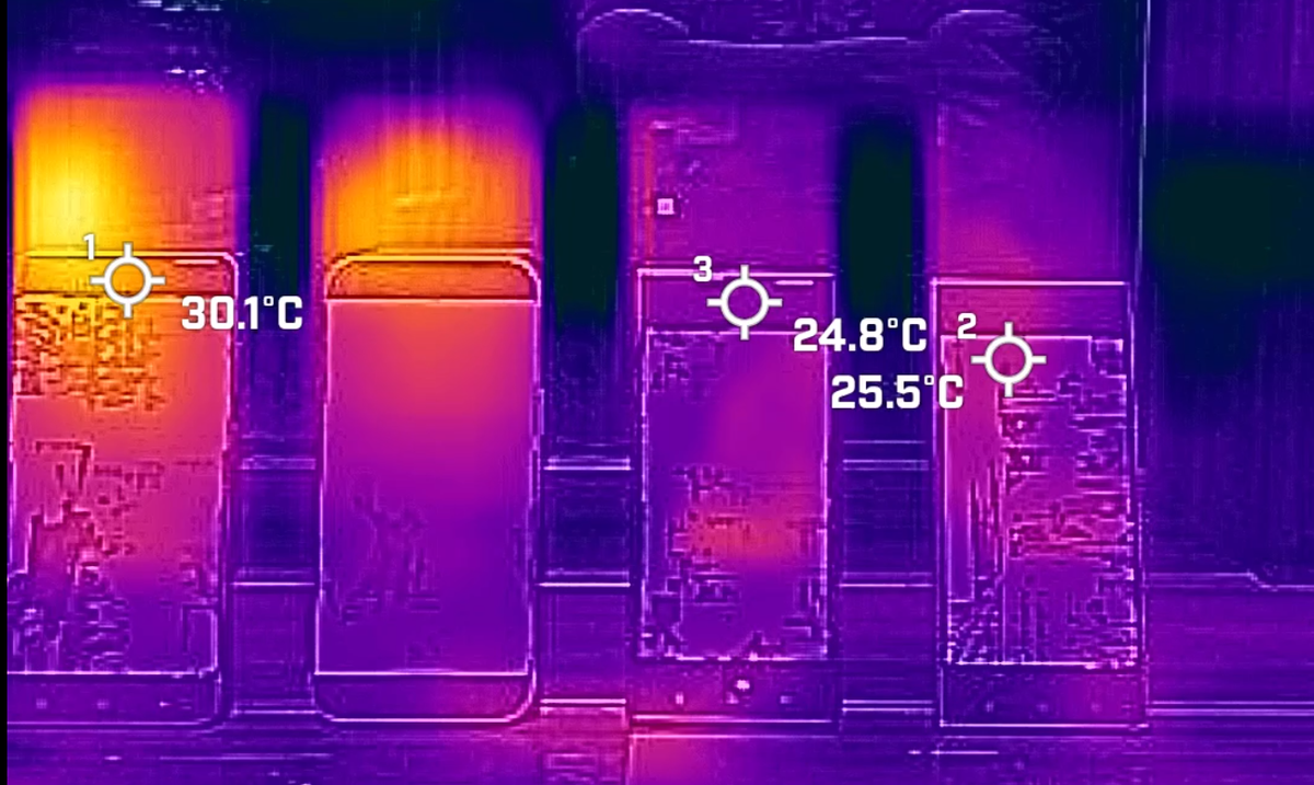 z fold 8 ultra thermal camera test