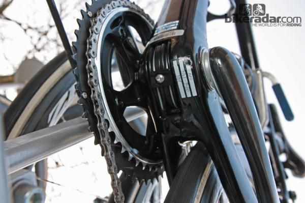 A close-up look at the asymmetrical chain stays on Omega Pharma-QuickStep's new Specialized S-Works Roubaix (SL4).