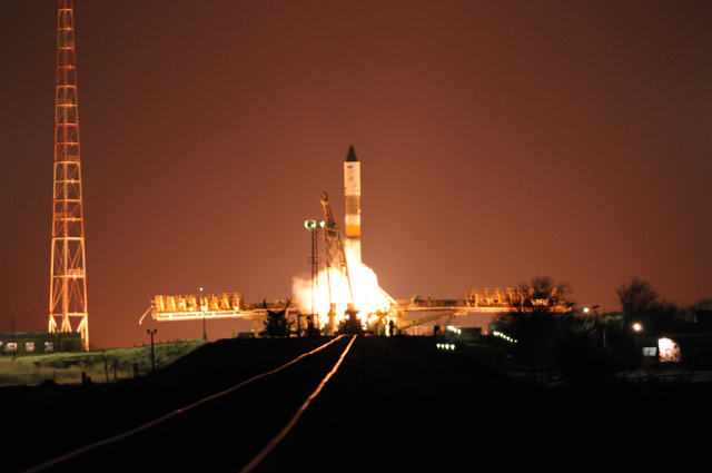 Launch photo of Russia&#039;s Progress 41 spacecraft