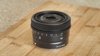 Sony FE 40mm F2.5 G