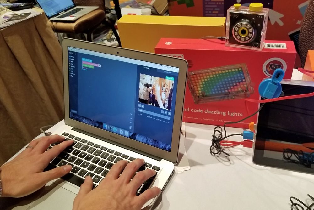 This Colorful Kit Lets Kids Build a Programmable Camera | Space