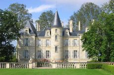 Ch&acirc;teau-Pichon-Longueville-Comtesse-de-Lalande.jpg