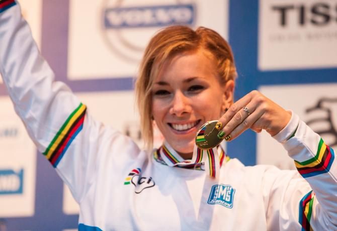 A second gold medal and rainbow jersey for Buchanan for 2013