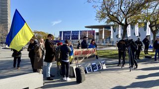 Group of Ukrainian protesters outside MWC, 2022