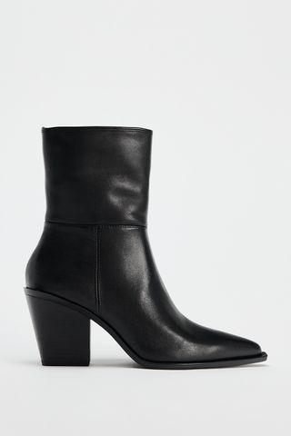 Leather Ankle Boots With Pointed Toe