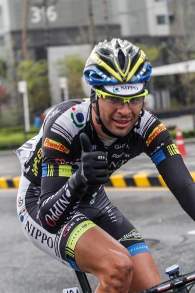 Thumbs up from stage 1 winner Mauro Richeze (Team Nippo).