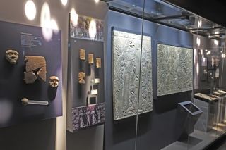 Photo of some of the artifacts in the Ancient Mesopotamia Speaks exhibit at the Yale Peabody Museum of Natural History.