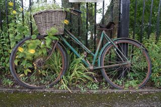 Sharpness is very impressive, even in the extreme corners of the frame, this shot being taken at 28mm