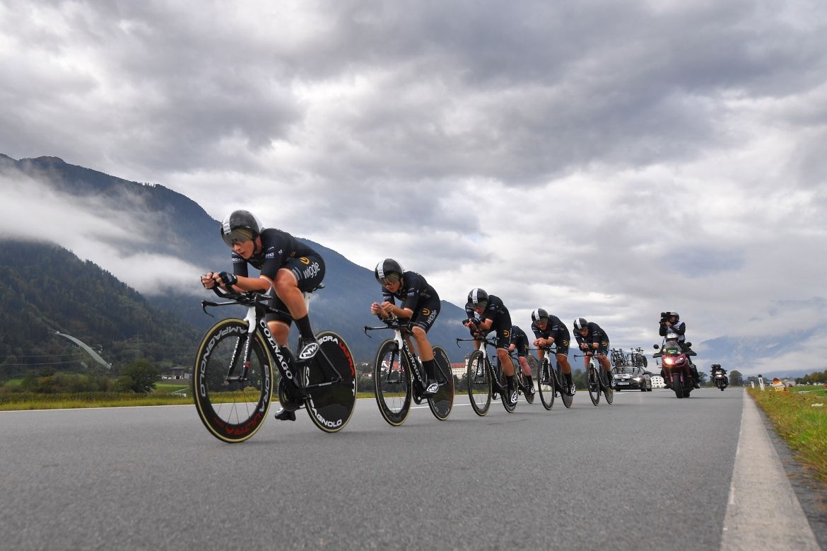 Wiggle-High5 started fast but faded to 4th.