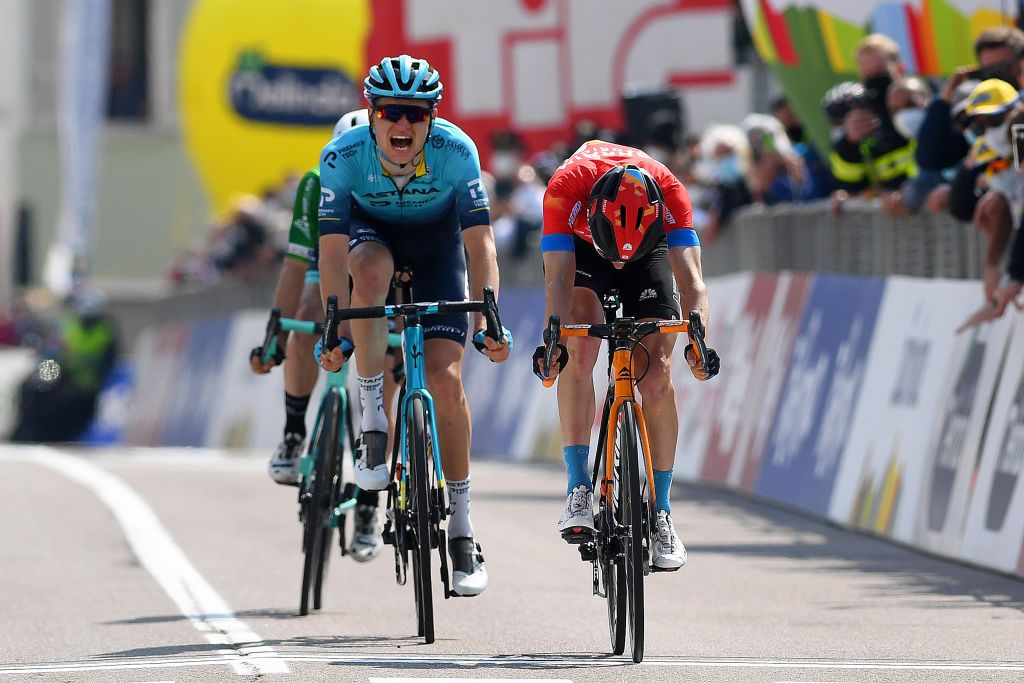 Pello Bilbao (Bahrain-Victorious) wins stage 4 of the Tour of the Alps