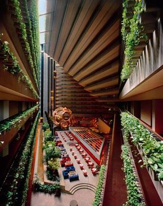 Hyatt Regency San Francisco atrium, 1974 with sculpture Eclipse by Charles Perry.