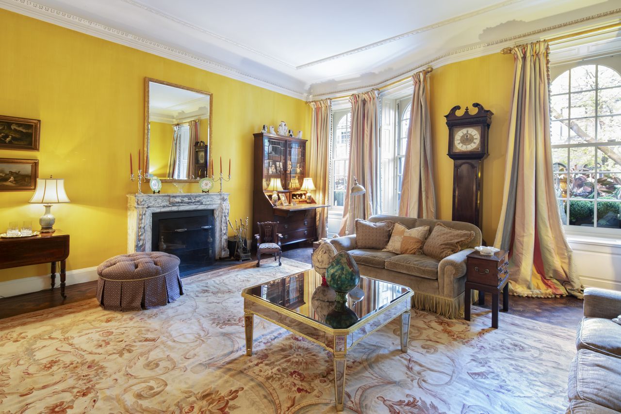 Explore Gwyneth Paltrow's house - her former family home in New York