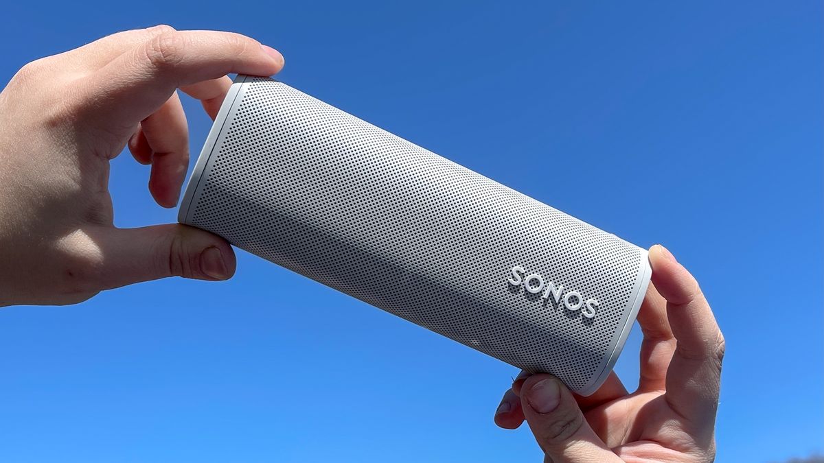 Sonos Roam Review: The Best Portable Smart Speaker Yet | Tom's Guide