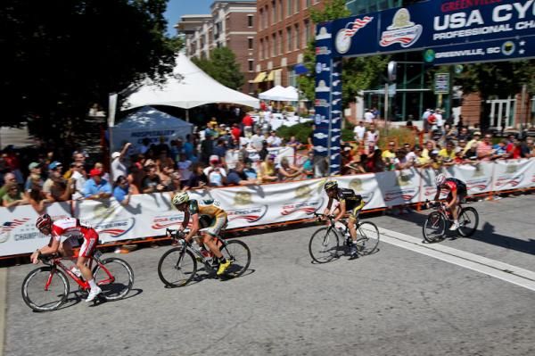 The breakaway got started on the very first lap.