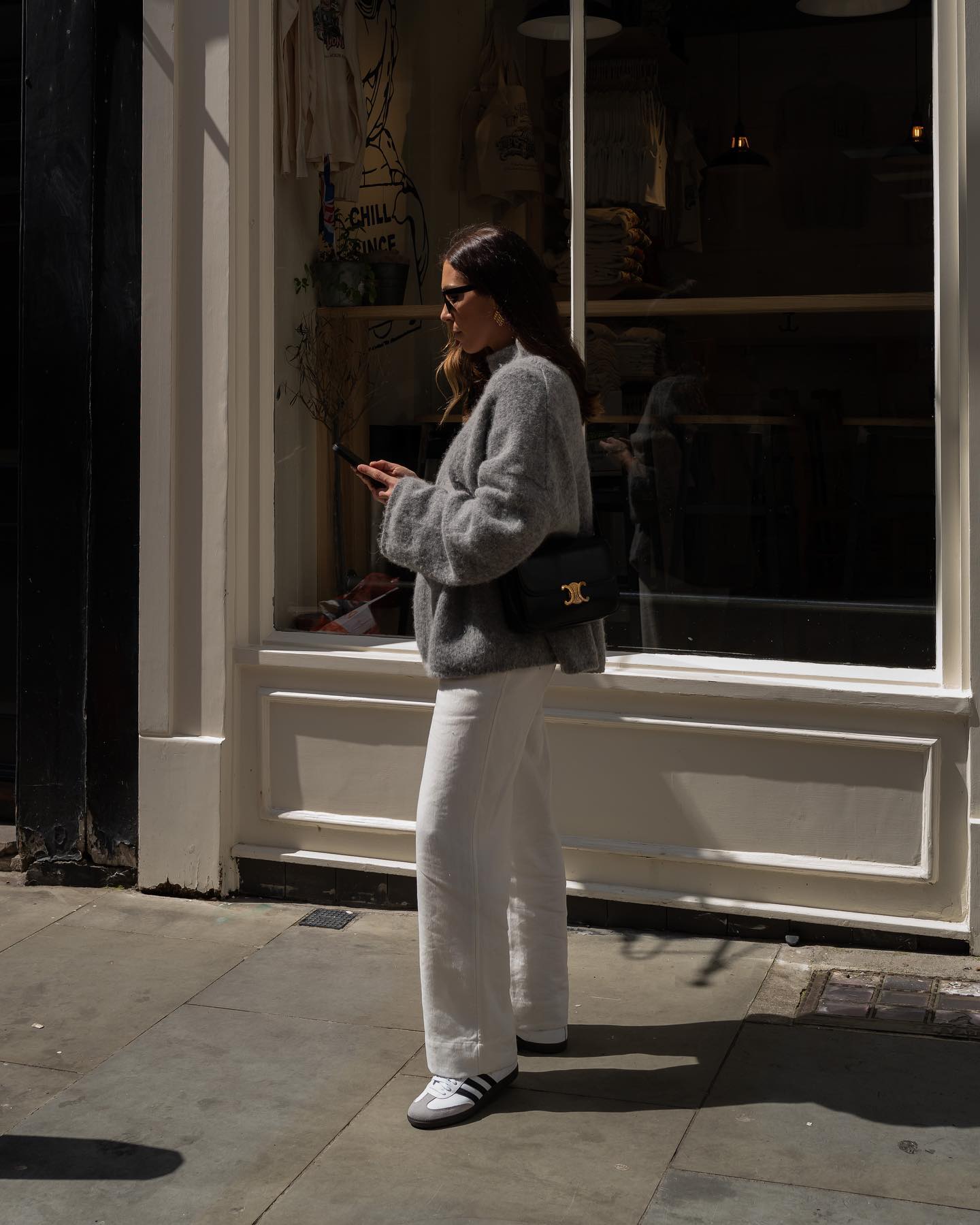 An image of @_jessicaskye wearing the best white sneakers.