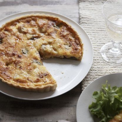 Rich Red Oion Cheese Quiche-woman and home