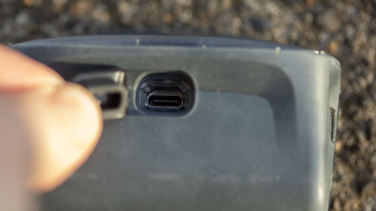 Outbound Lighting Detour light charging port