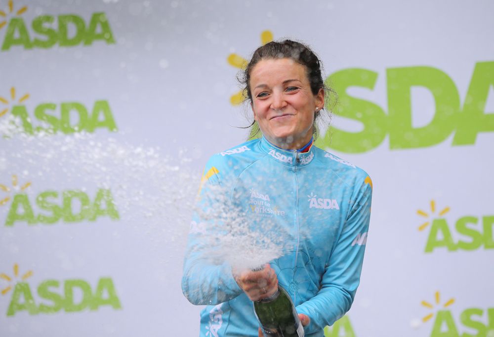 Lizzie Deignan in the Tour de Yorkshire podium