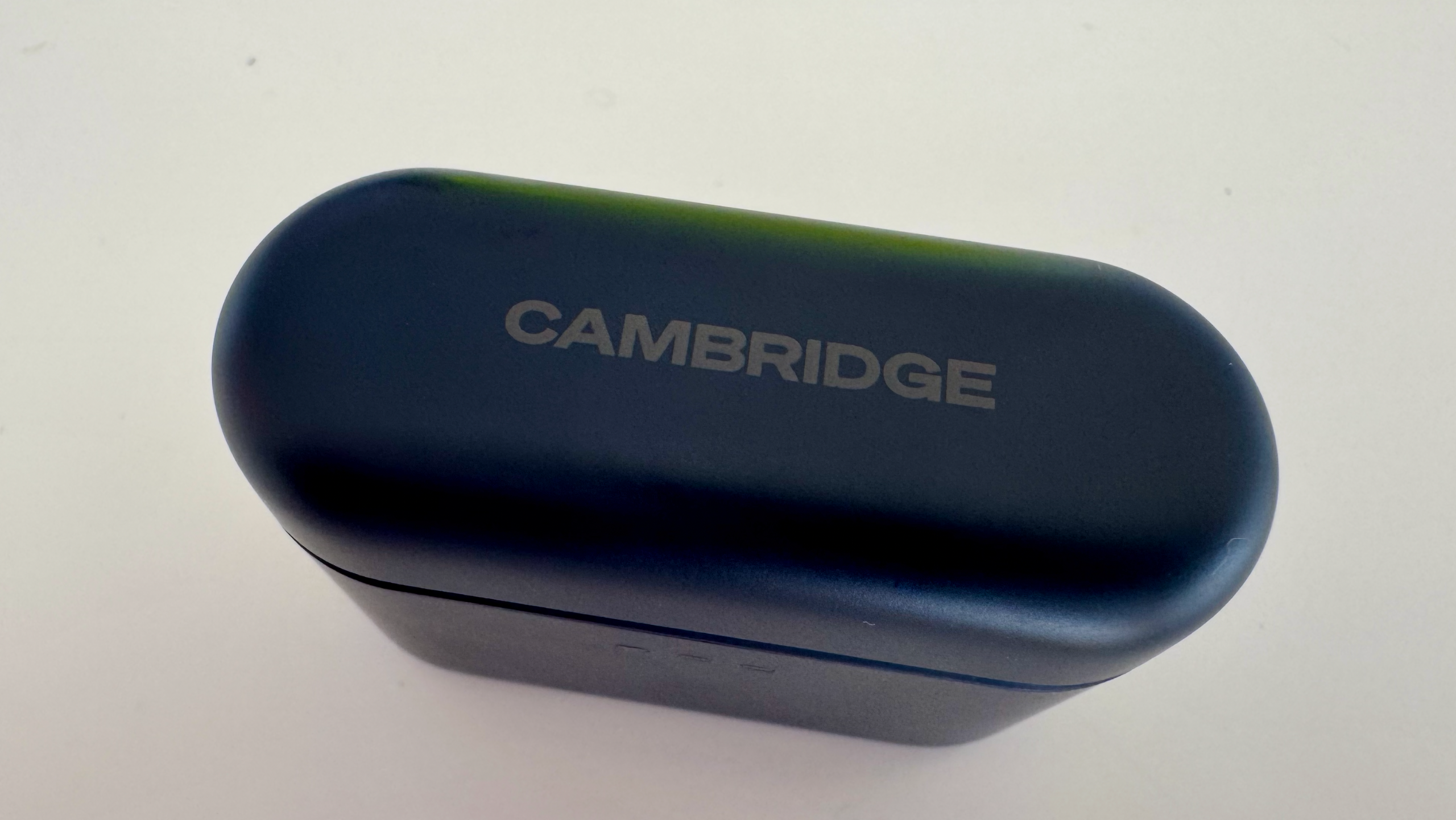 Cambridge A100 SE in black, on a white table