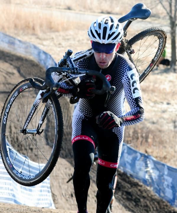 A racer on the back stairs during the 40-44 championship
