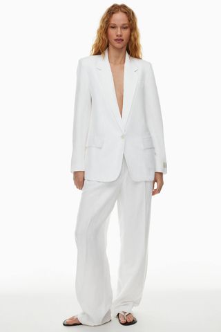 Aritzia The Effortless Pant in Linen