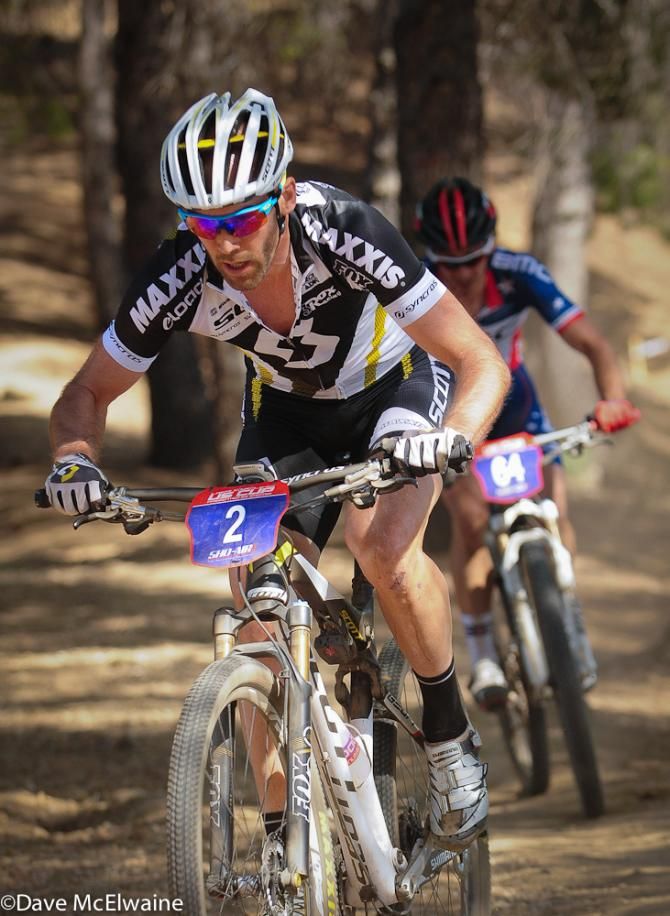 Geoff Kabush (Scott 3Rox Racing) seemed to be biding his time in sixth position