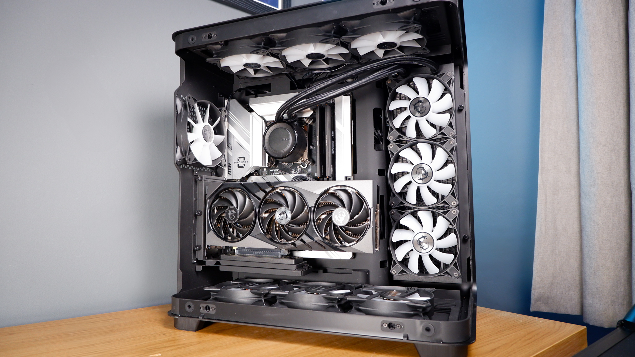 A gaming PC using MSI's Back-Connect 'Project Zero' components to create a nearly cable-free design.