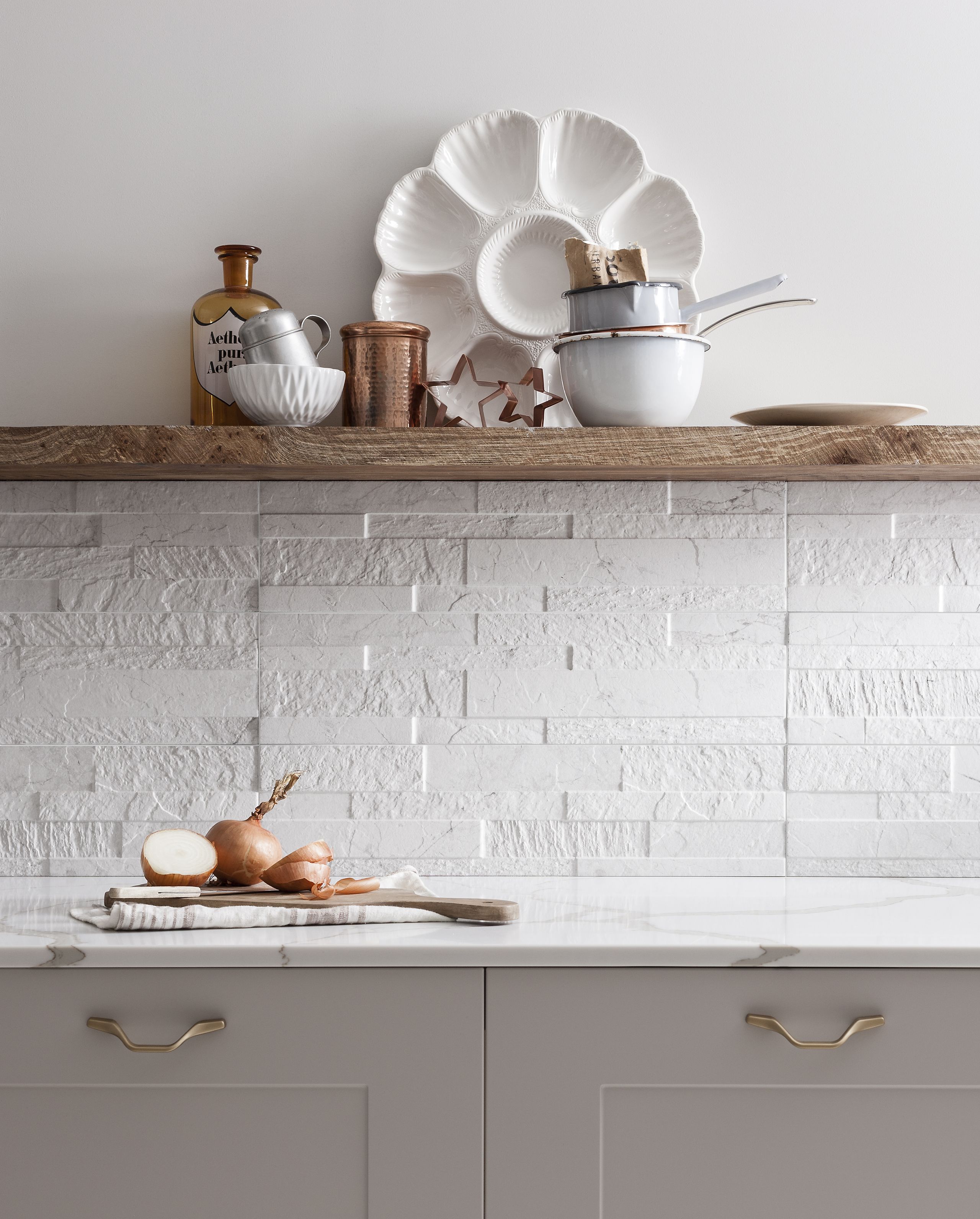 Kitchen wall tiles, Wall and floor tiles, White kitchen design