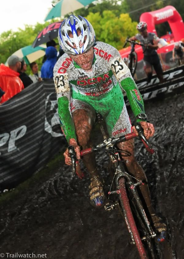Tim Van Nuffel (DCM-GB Vorselaar) riding the mud early in the race