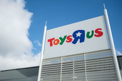 A Toys R Us sign.