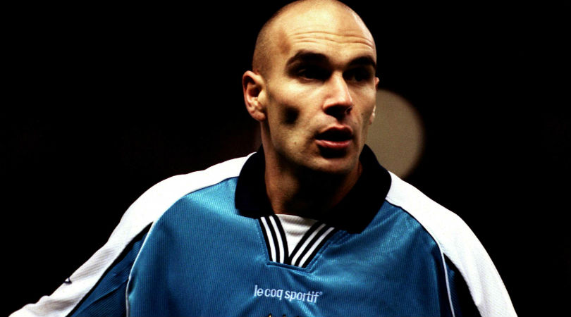 6. Laurent Charvet