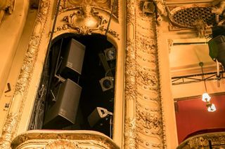 d&b Soundscape Elevates the Berliner Ensemble for Threepenny Opera’s Return Home