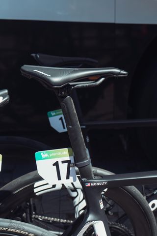 Vuelta tech gallery